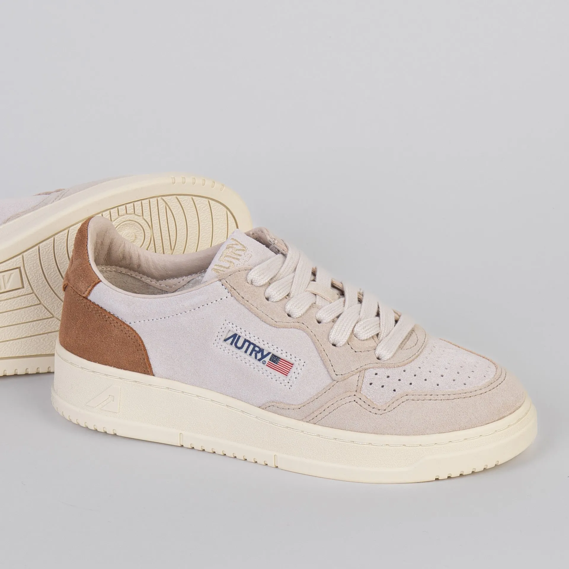AUTRY SNEAKERS MEDALIST AULW-TS 01