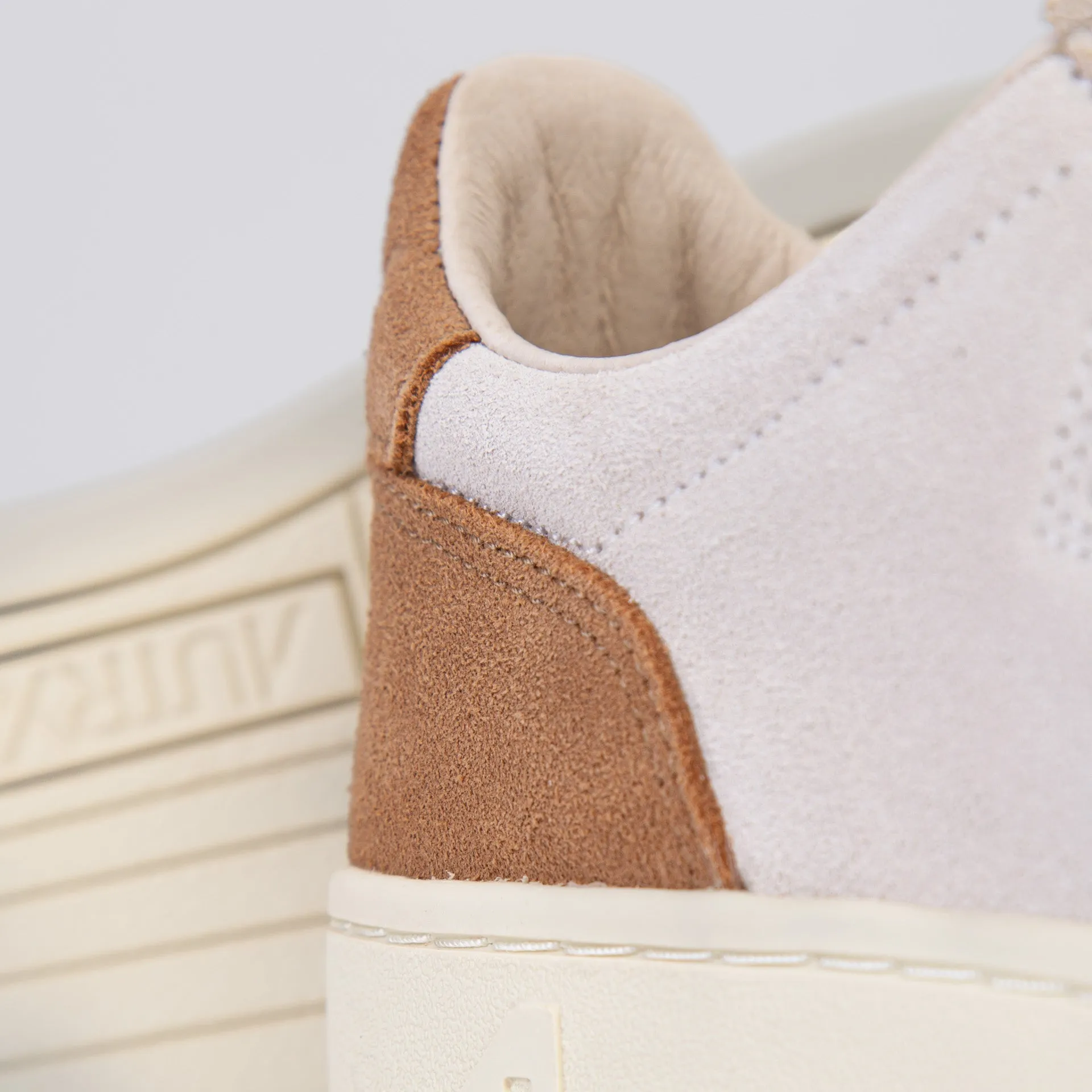 AUTRY SNEAKERS MEDALIST AULW-TS 01