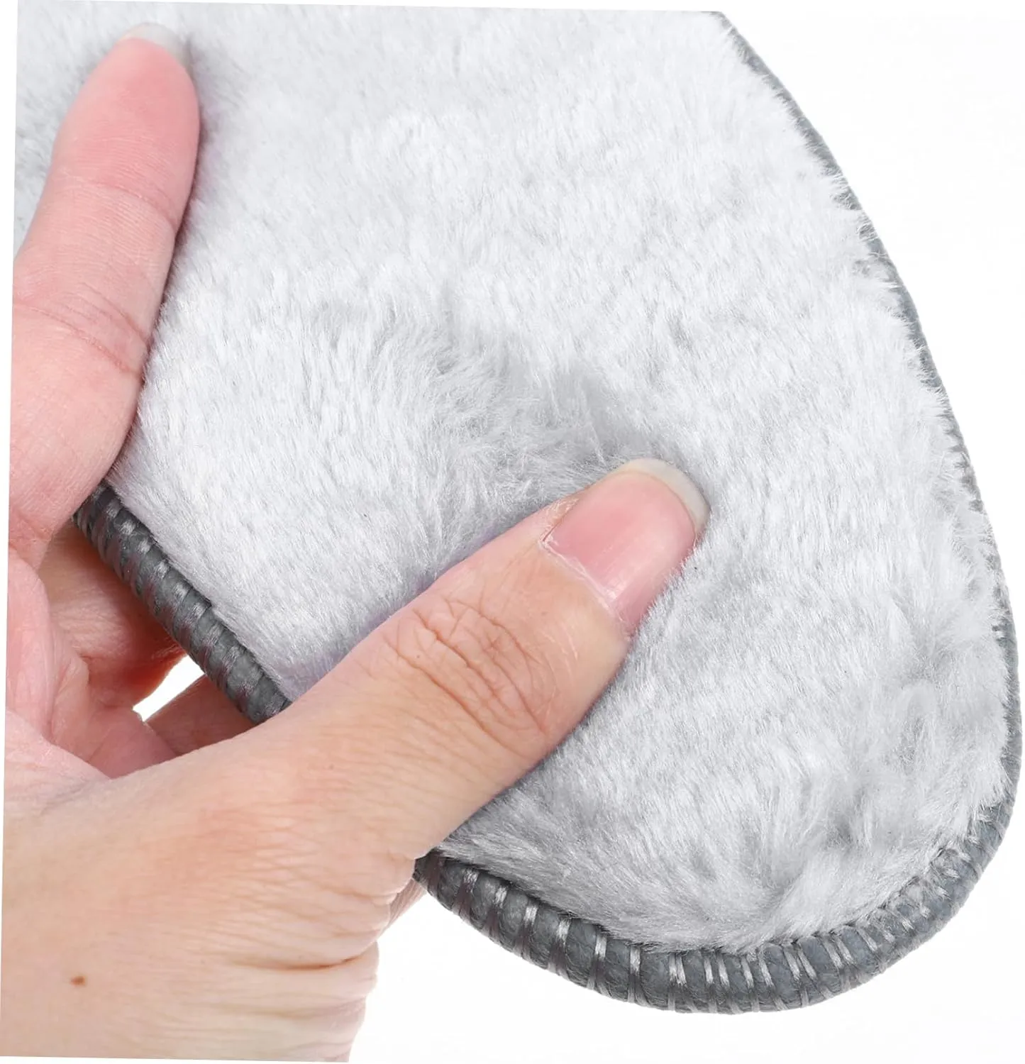 Beaupretty 4 Pairs Winter Fluffy Thermal Insoles for Boots and Shoes Cushioned Thickened No Crease Shoe Inserts for Cold Weather for Men and Women Footwear