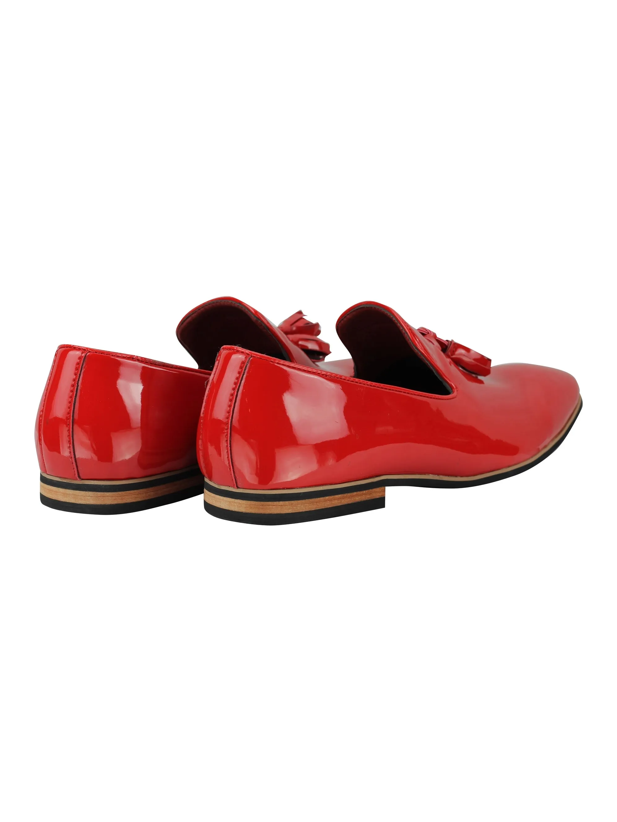 FAUX LEATHER SHINY SLIP ON SHOES IN RED