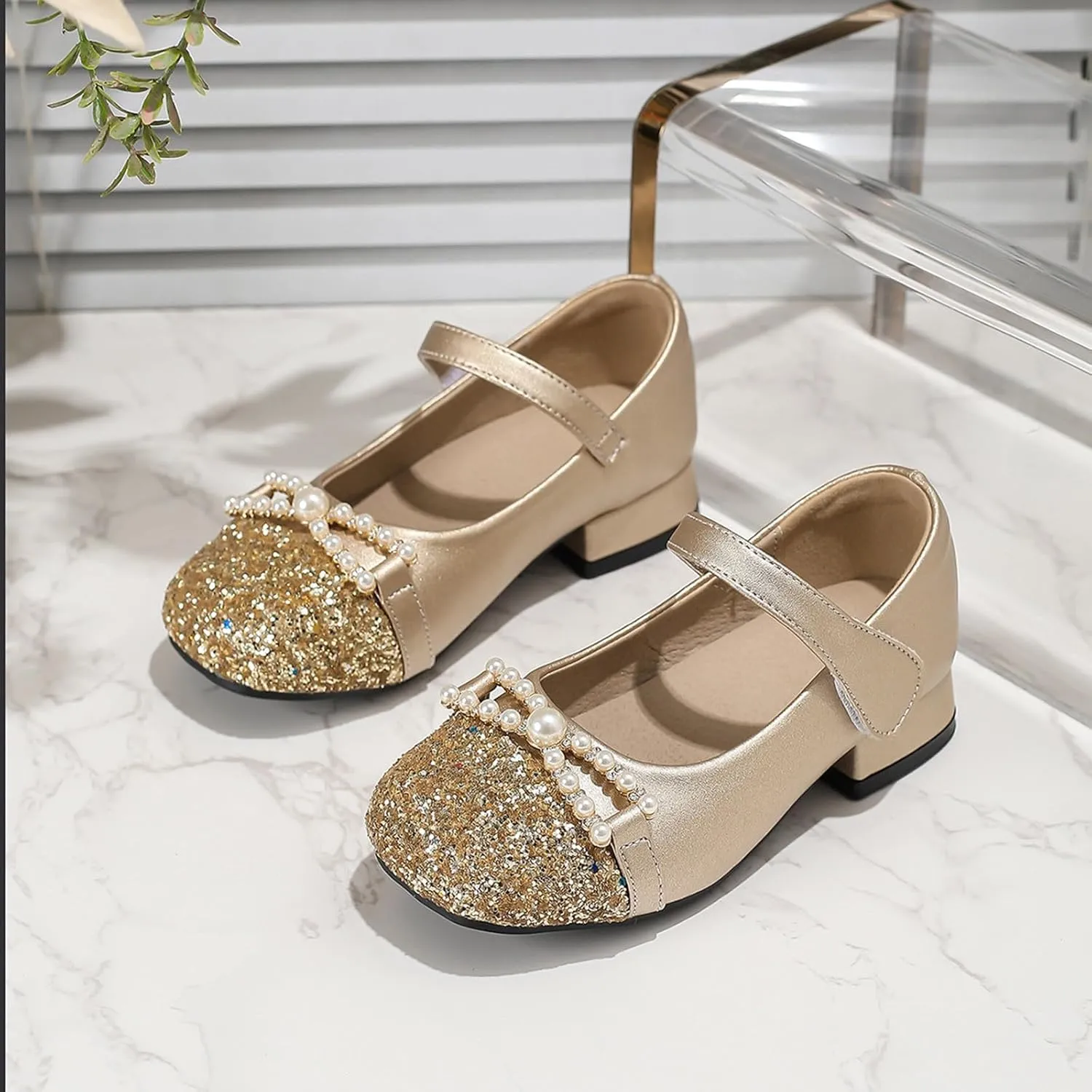 Girls Sandals Open Toe Chunky French Mary Jane Girls High Heel Princess Shoes Summer Shallow Mouth Round Head Versatile Children's Small Leather Shoes