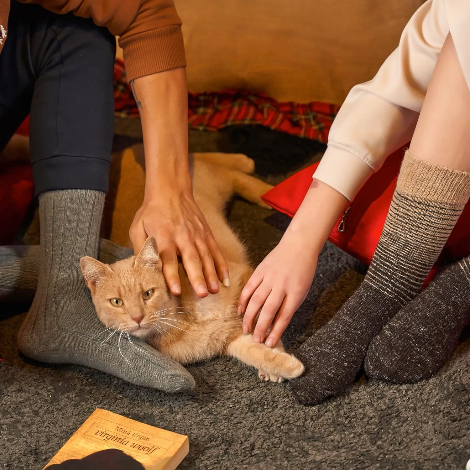 GoWith Alpaca Wool Socks for Men & Women, Alpaca-Merino Blend Warm Cozy Crew Socks, Thermal Regular-Fit Boot Socks