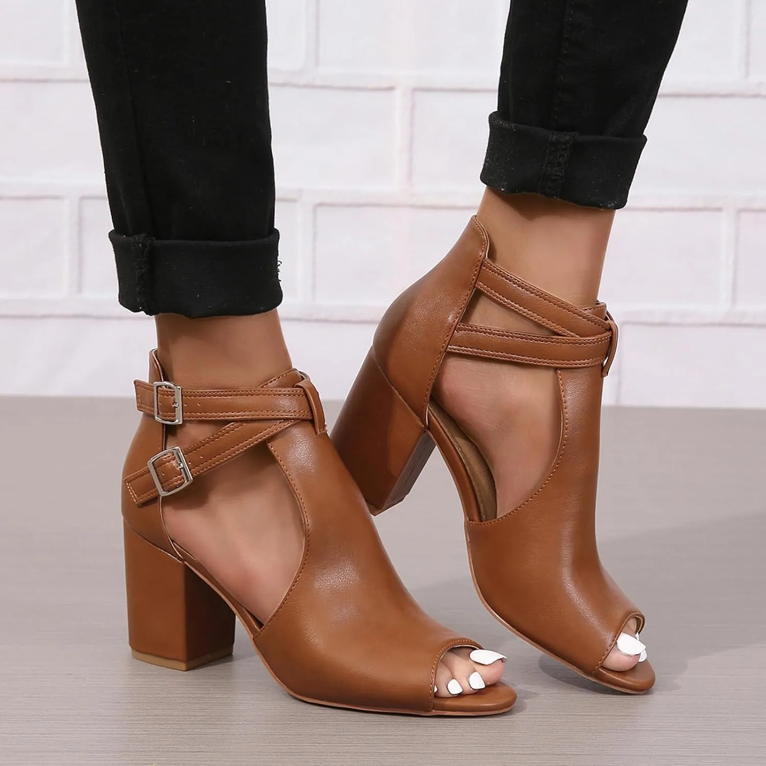 GUNIYIFS Cutout Peep Toe Stacked Heeled Sandals for Women Summer Buckle Cutout Chunky High Heels Sandals Dress Ankle Booties