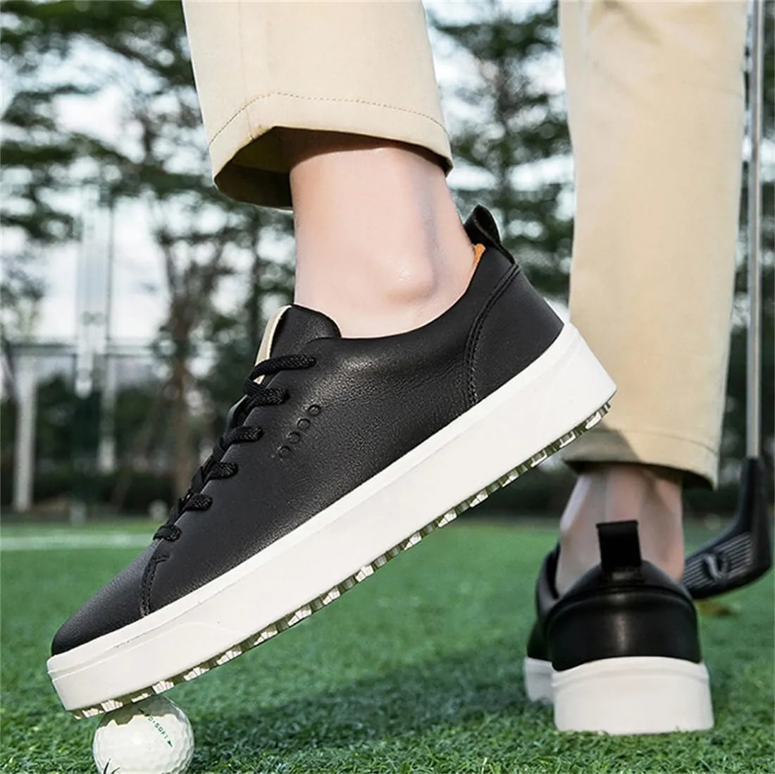 Ladies Golf Shoes, Spikeless Golfers Sneakers Waterproof Upper Golf Sneakers Outdoor Leather Golf Sport Trainers