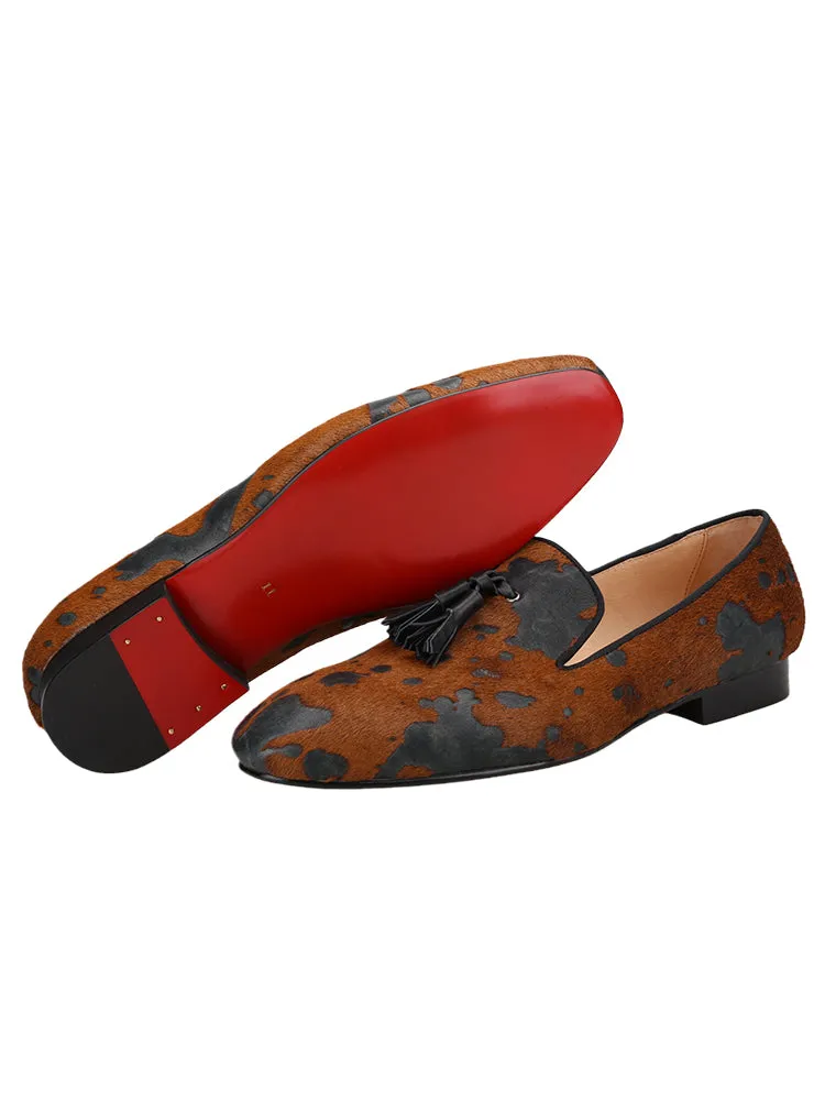 New brown and black horsehair men's loafers are exported to Europe, America, small square head fringed smoking shoes, red-soled shoes.