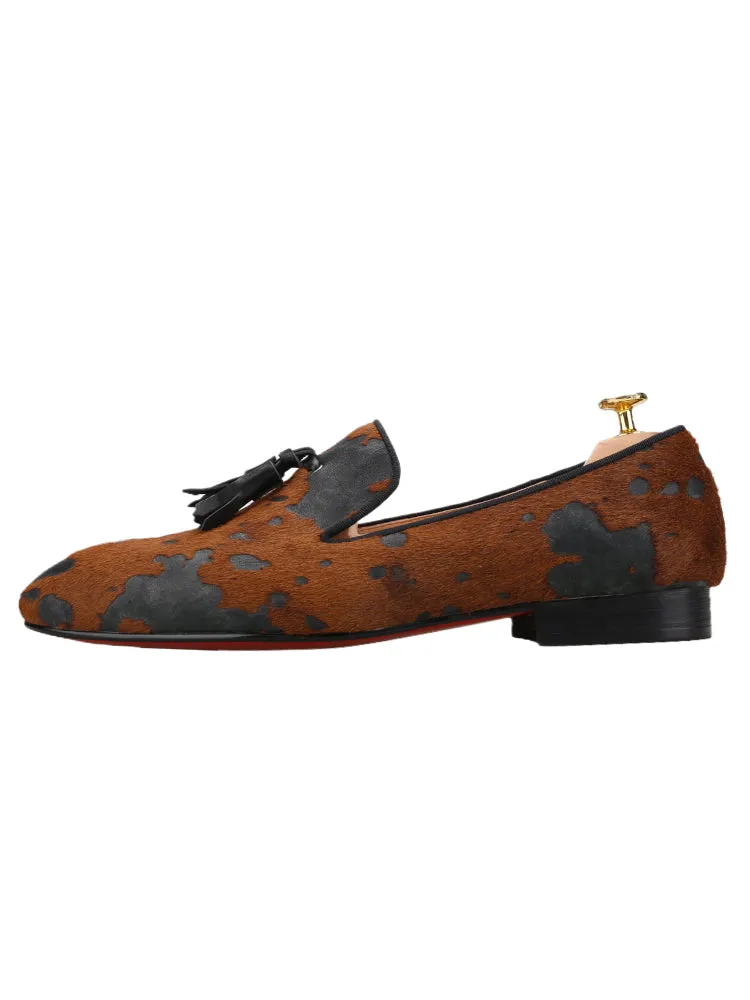 New brown and black horsehair men's loafers are exported to Europe, America, small square head fringed smoking shoes, red-soled shoes.