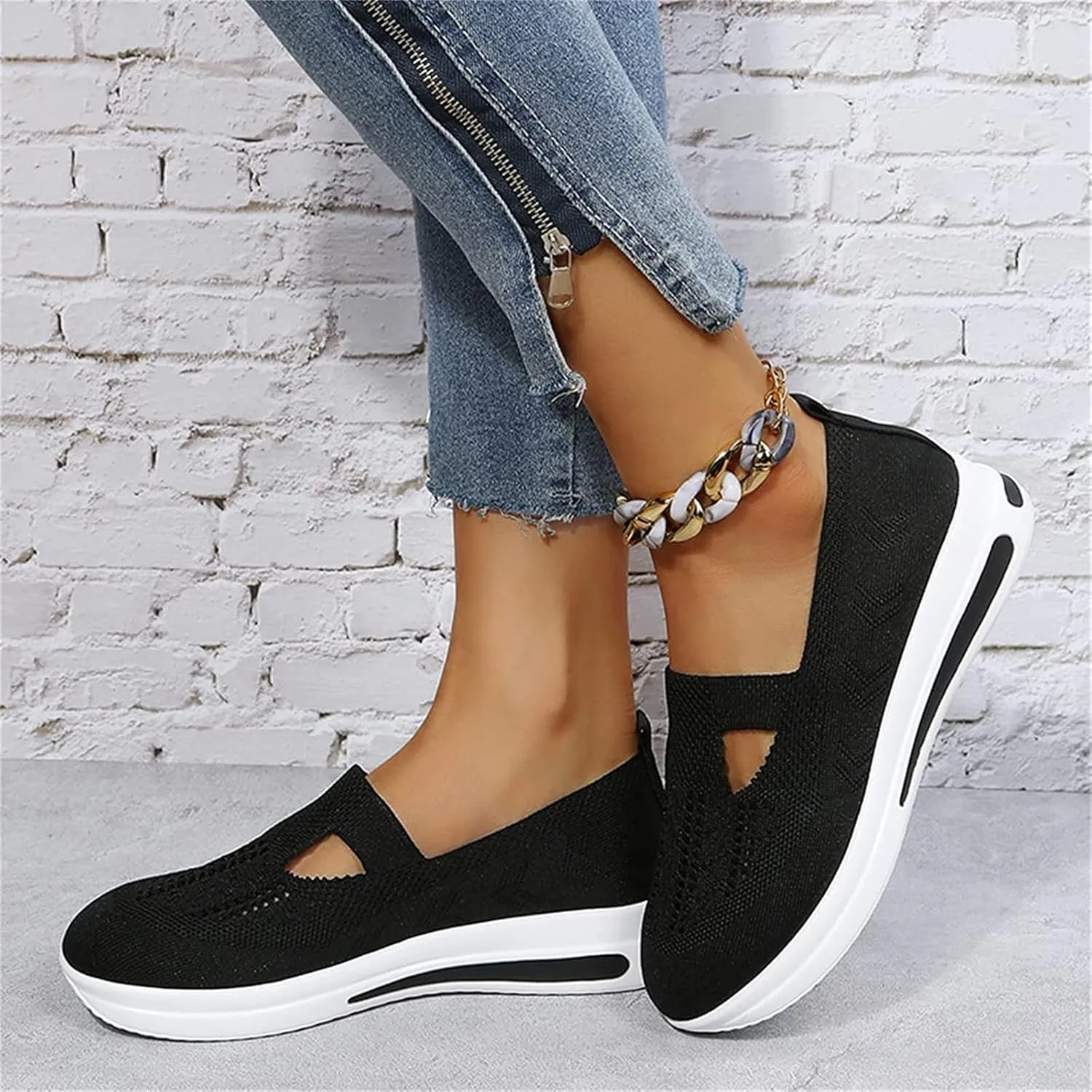 OMIREL Womens Mesh Breathable Closed Toe Sandals Wedge Flip Flops Summer Slip-On Walking Shoes with Arch Support Stretch Knit Sandals Casual Sport Sandals,Black,US9/EU41