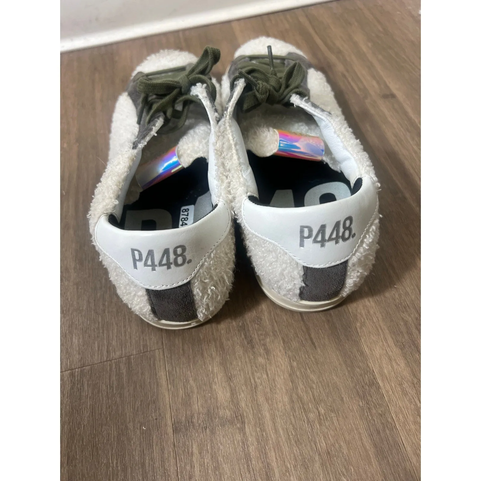 P448 White Wooly Sneakers Grey Suede Accents Green Laces Sz 39 (8.5)