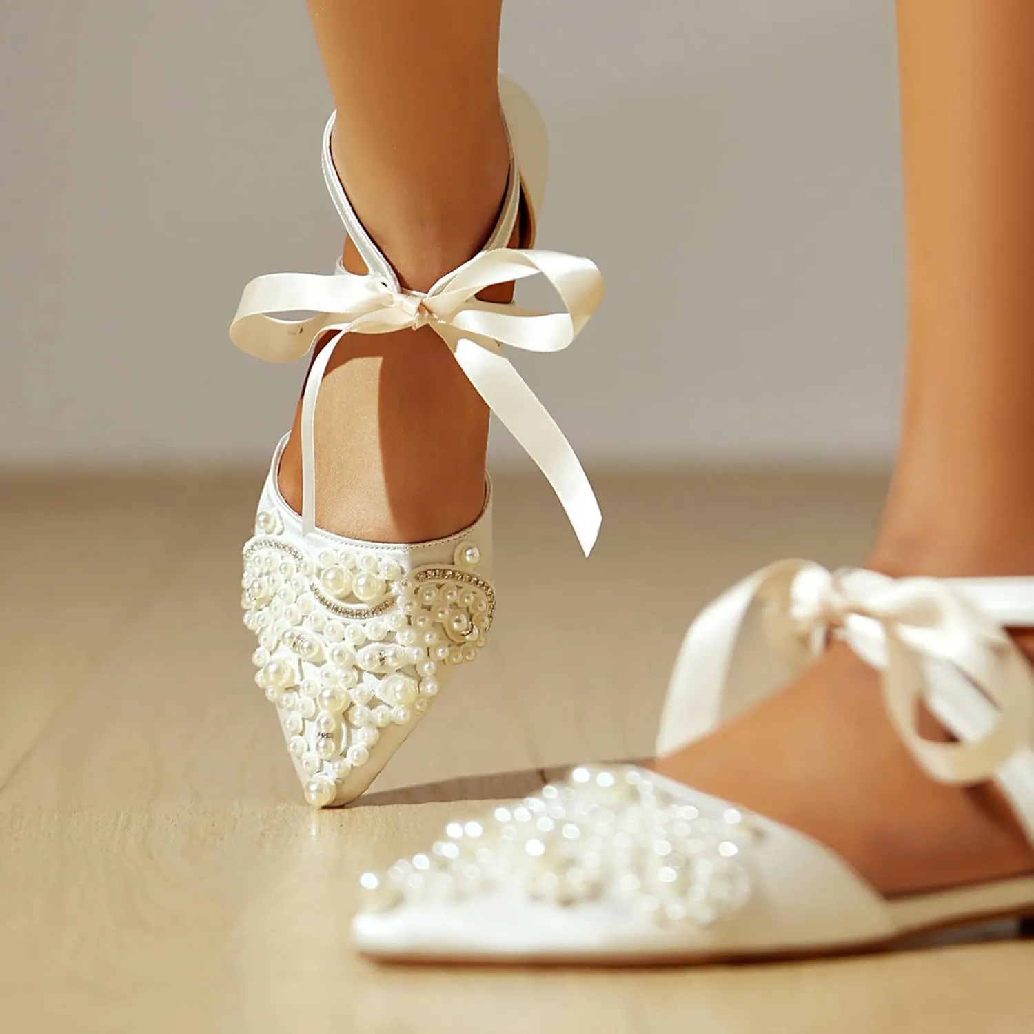Pointed Toe Pearl Flats for Women Lace Up String Bead Riband Sandals Closed Toe Satin Bow Pumps