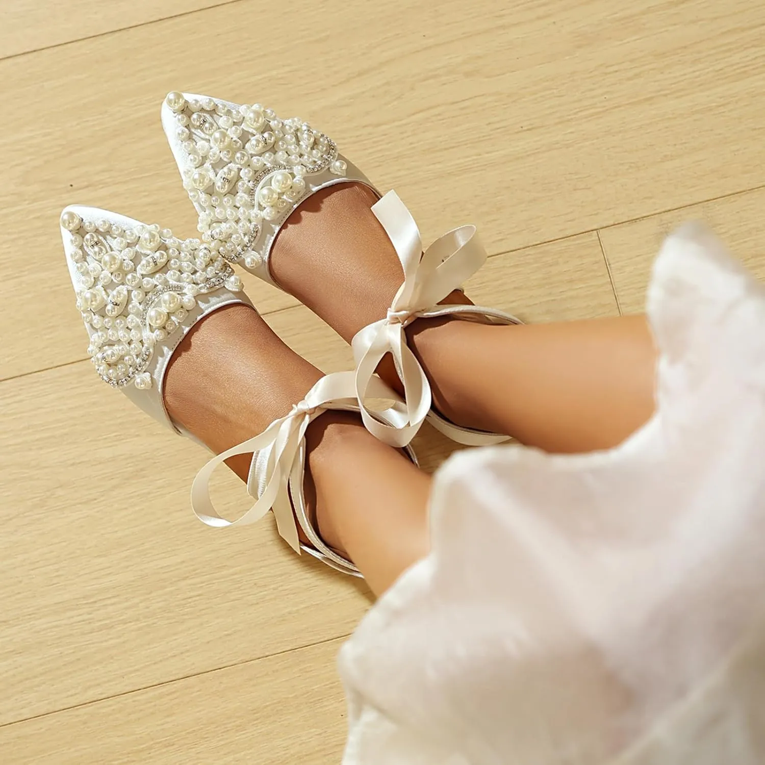Pointed Toe Pearl Flats for Women Lace Up String Bead Riband Sandals Closed Toe Satin Bow Pumps