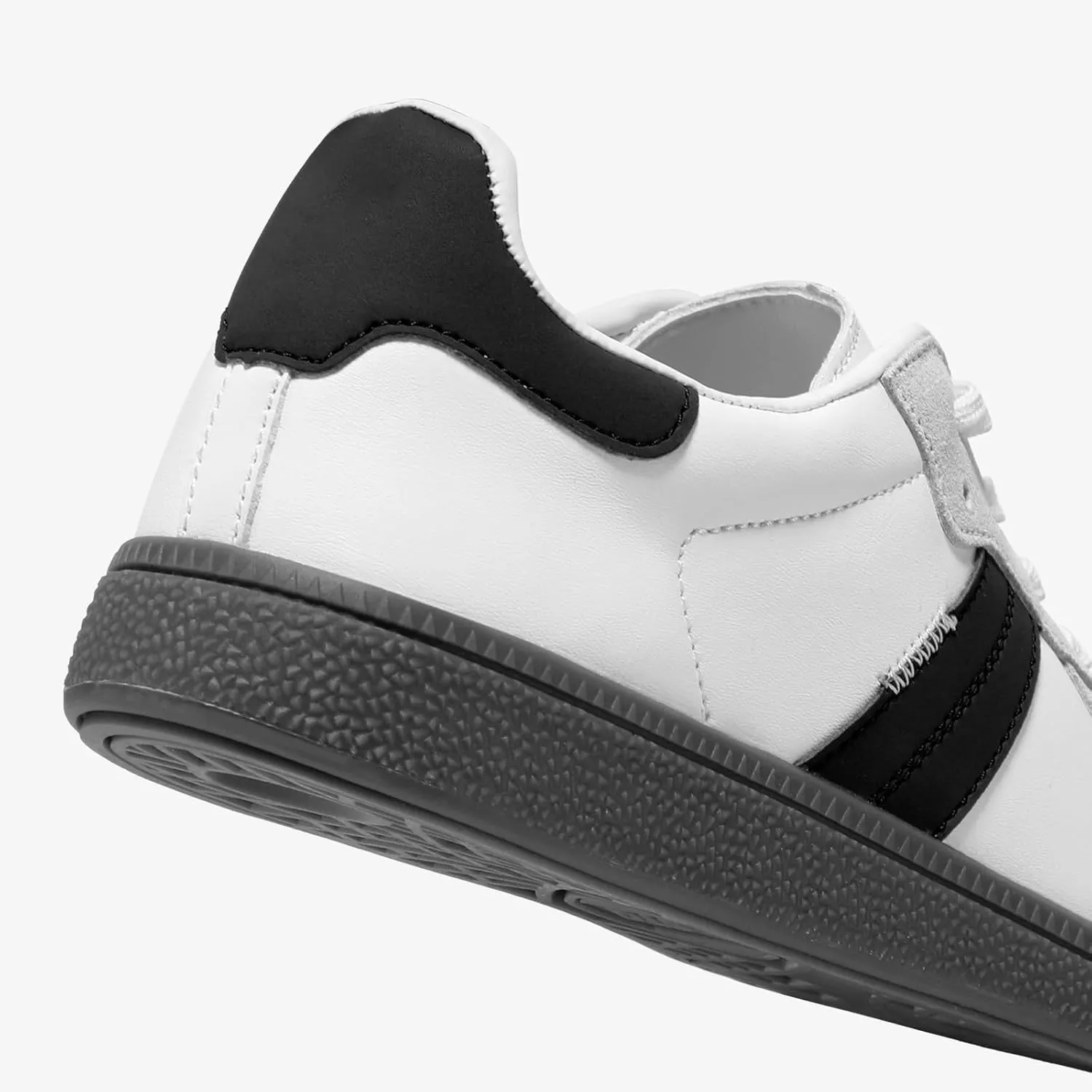 STQ Orthopedic Retro Low Top Sneakers Women Fashion Tennis Skate Shoes