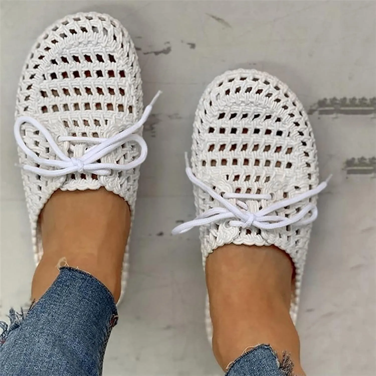 Women Breathable Mesh Net Slippers Sandals Comfort Garden Shoes PVC Hollow Out Flat Heel Slide Sandals Outdoor Sports Casual Summer Beach Shoes,White,US6EU37