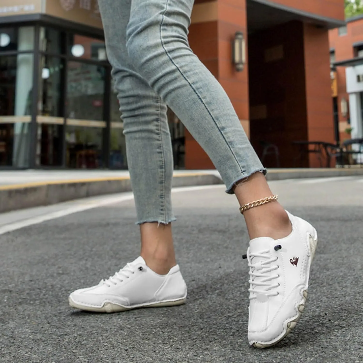 Women's Casual Sneakers Slip On Low Heel Comfortable Walking Shoes Fashion Loafers for Outdoor Driving and Daily