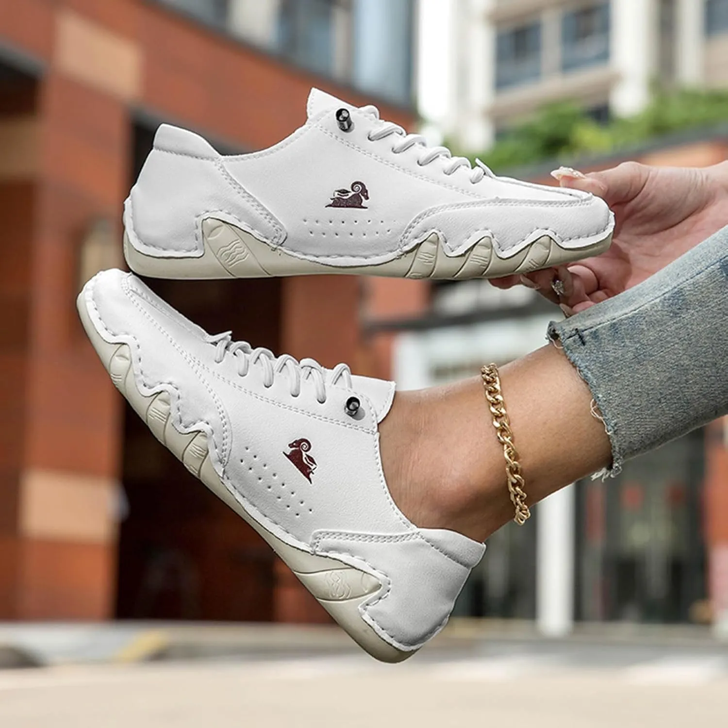 Women's Casual Sneakers Slip On Low Heel Comfortable Walking Shoes Fashion Loafers for Outdoor Driving and Daily