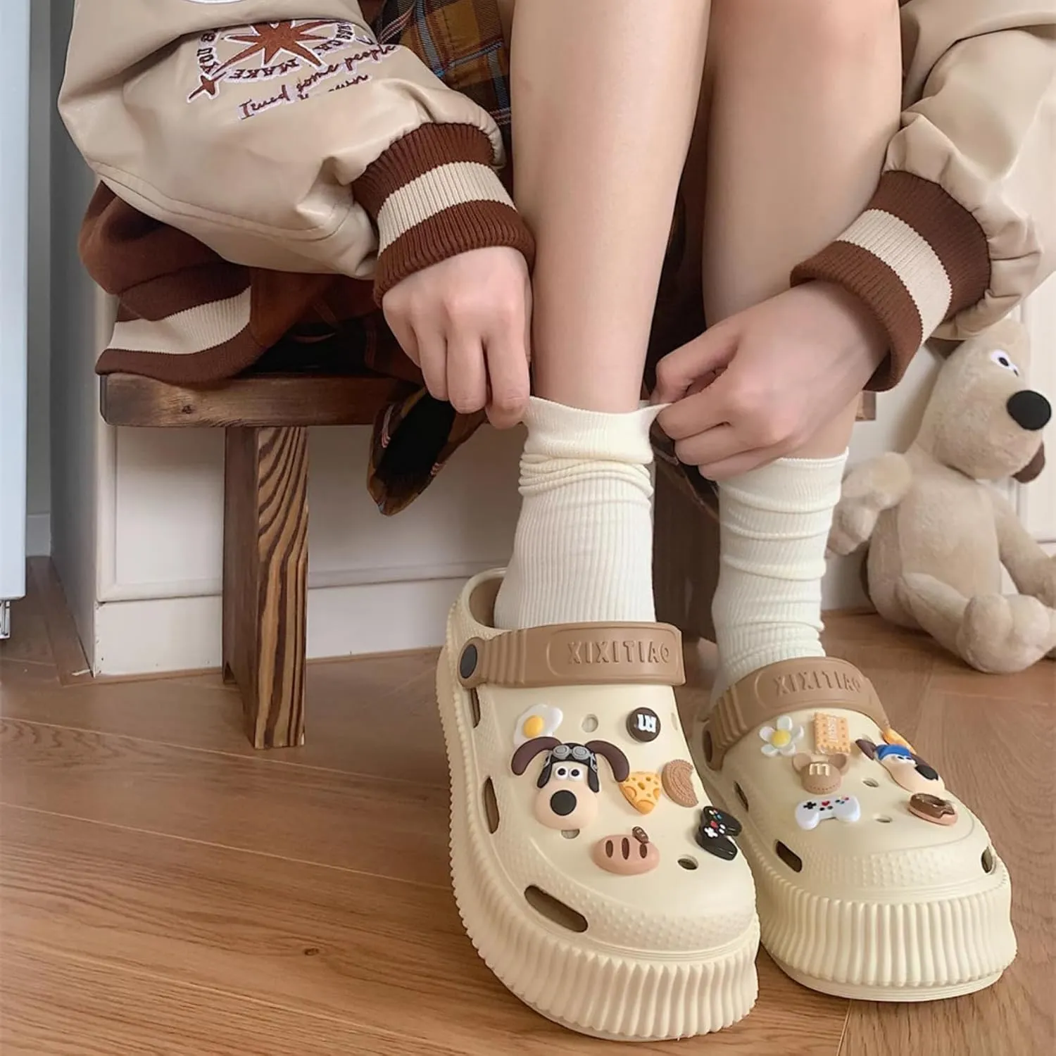 Women's Water Clogs Cartoon Dog Summer Garden Slippers, Outdoor Platform Hole Shoes Beach Sandals