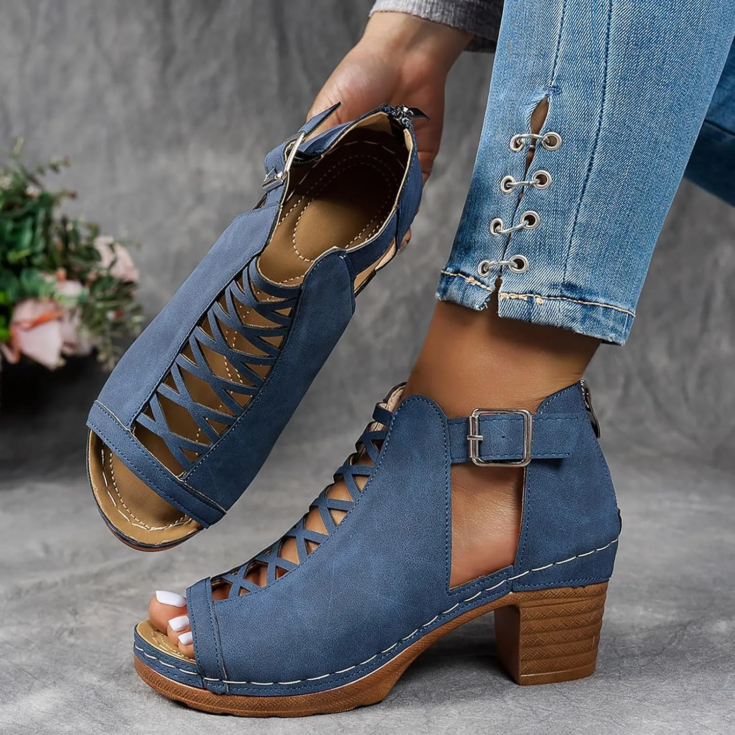 Women's Wedge Sandals Vintage Hollow Out Buckle Strap Platform Sandals for Women Summer Casual Chunky Heels Shoes