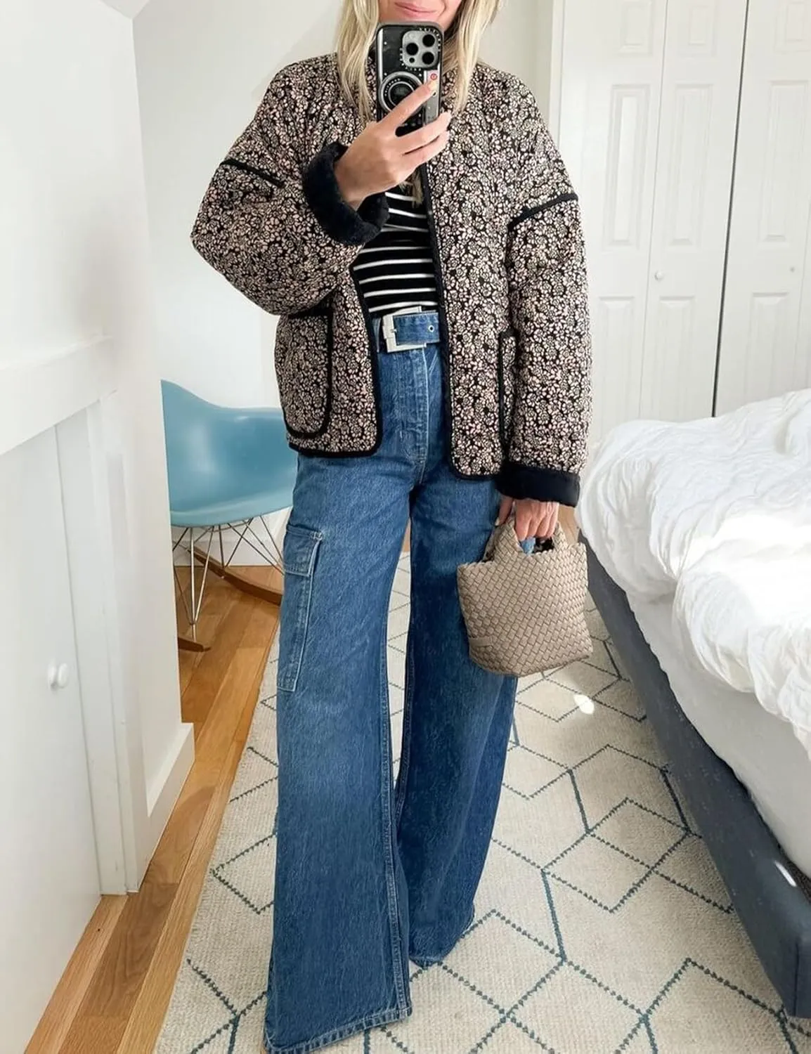 Wyeysyt Women's Cropped Puffer Jacket Lightweight Floral Print Long Sleeve Padded Quilted Puffy Cardigan Coat